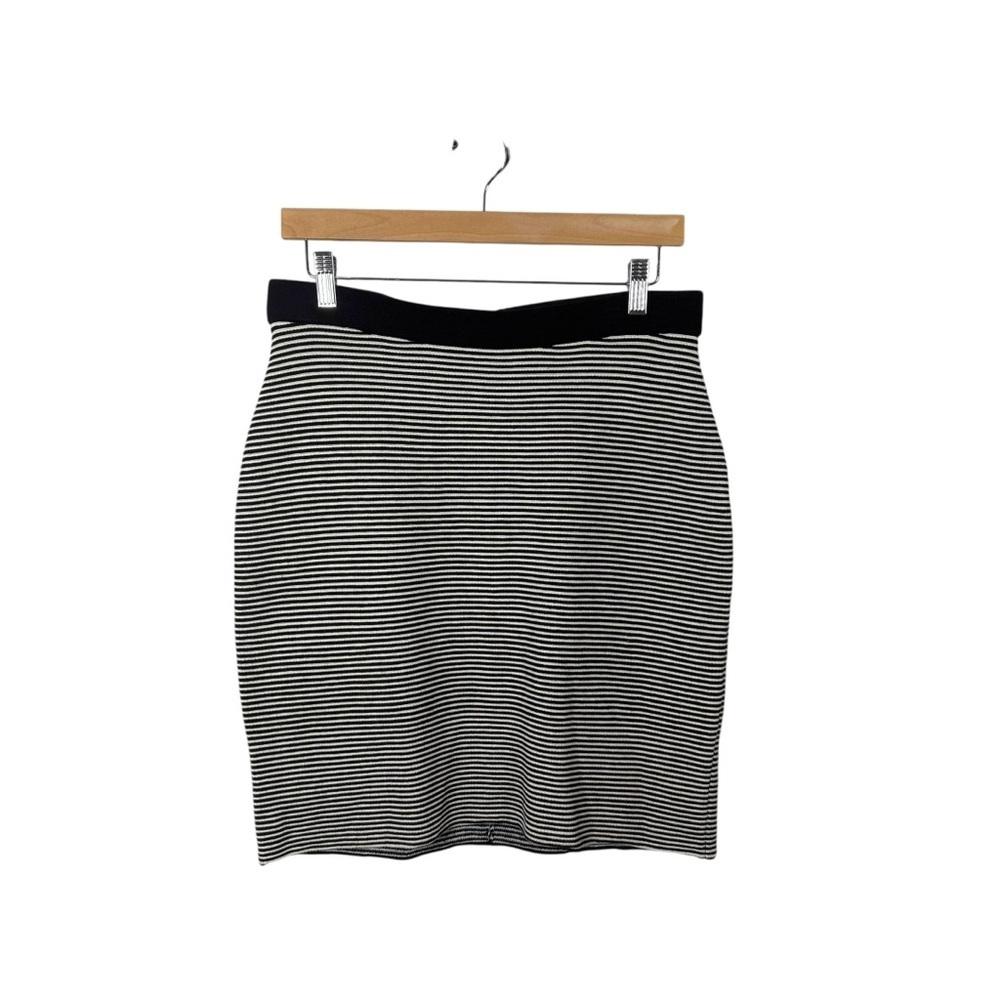 J. McLaughlin Women’s Striped Knit Mini Skirt in Black/White Size S